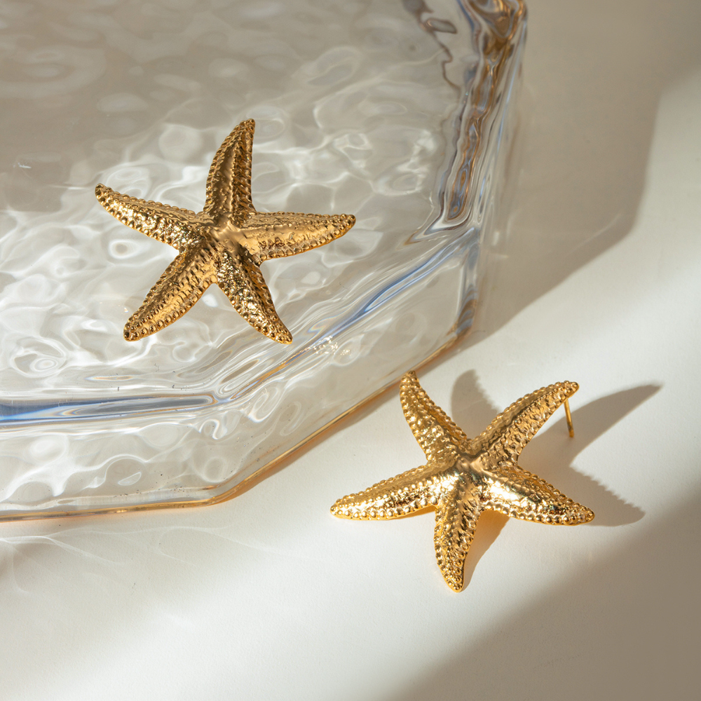 Statement Starfish Earrings in Gold