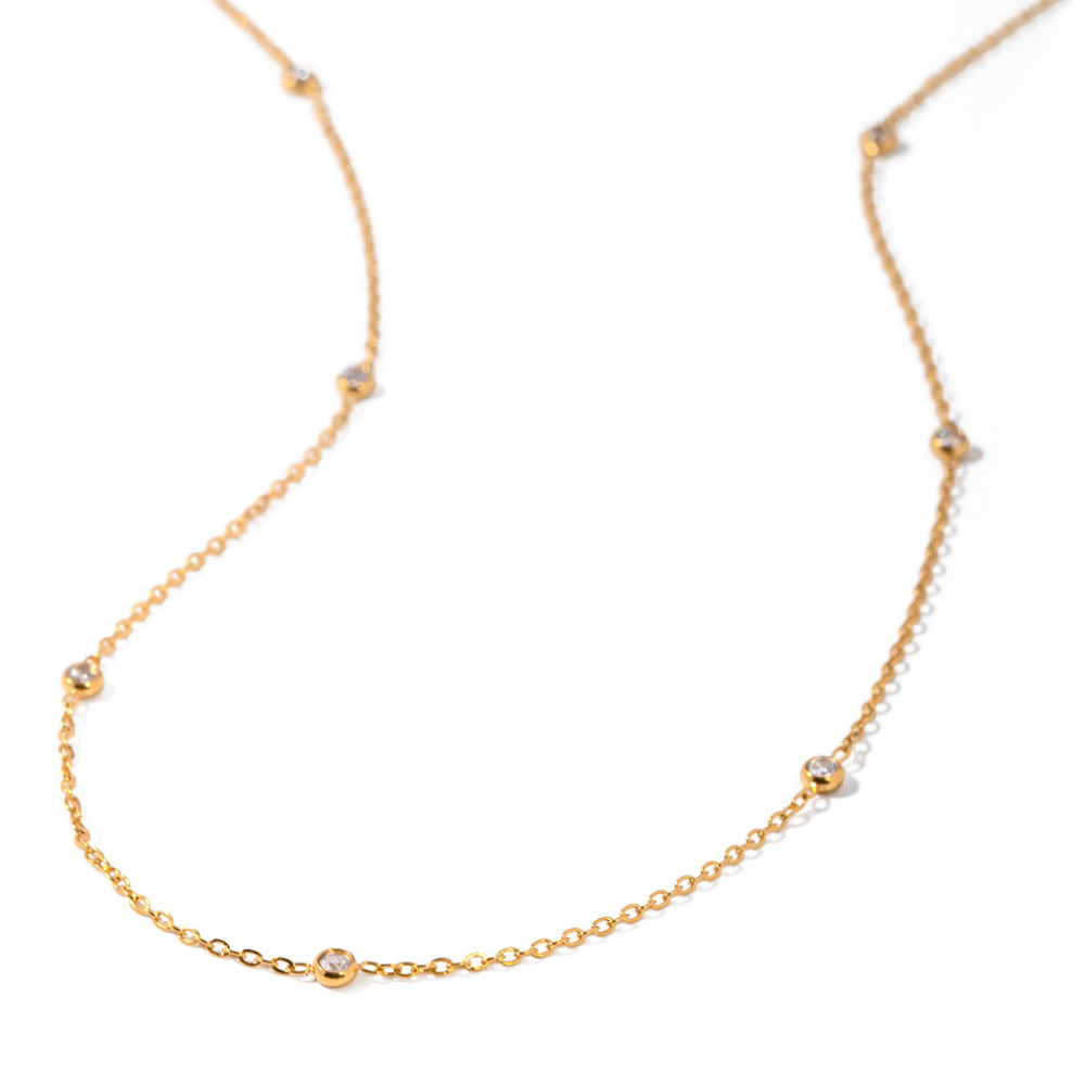 Minimal Round Cubic Zirconia Chain