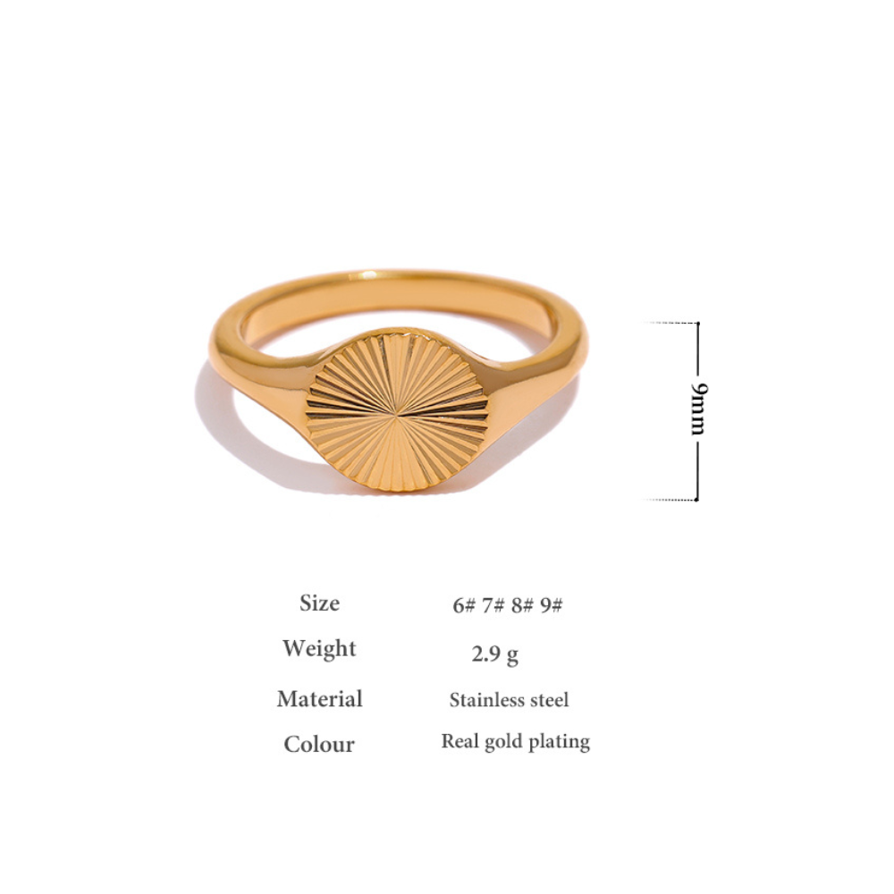 Gold Sunbeam Signet Ring