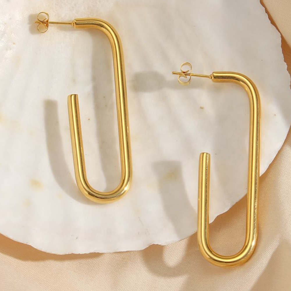 U Link Drop Earrings