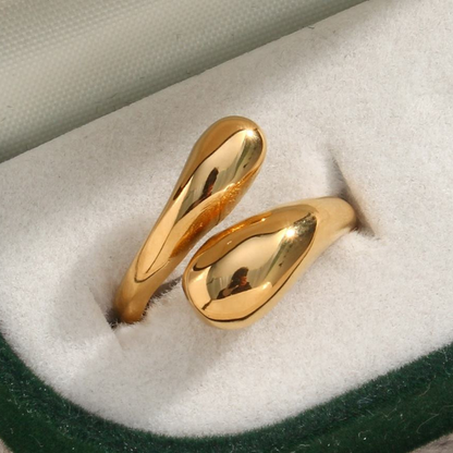 Adjustable Gold Waterdrop Statement Ring