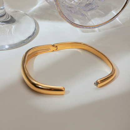 Sculpted Gold Bangle